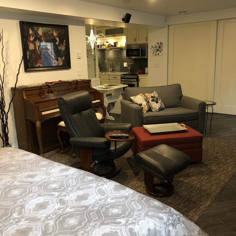 Studioone Pebble Beach Apartment Powell River Ngoại thất bức ảnh